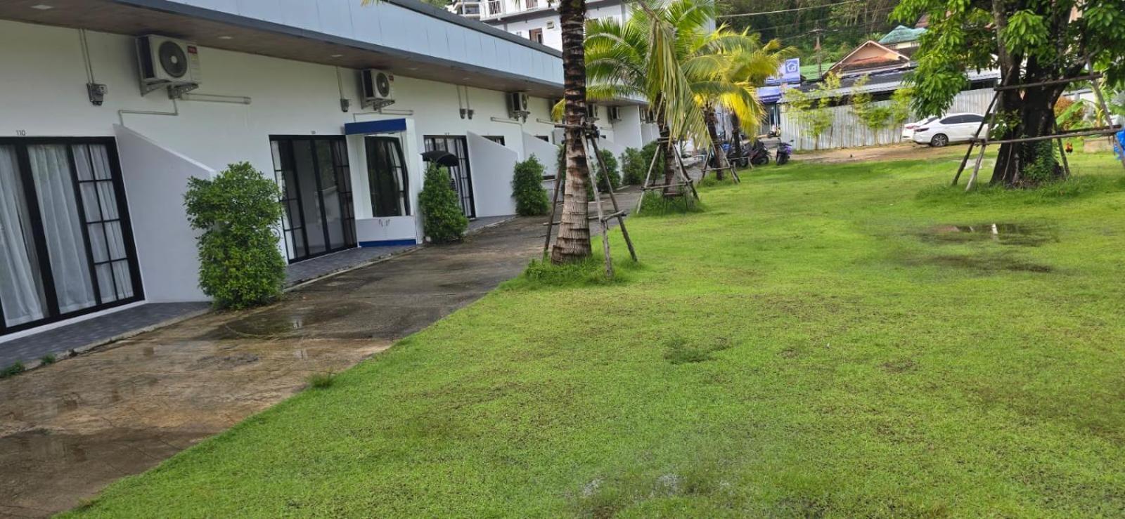 Taxim Residence Boutique Hotel Patong Exterior photo