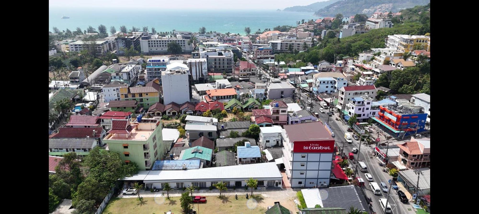 Taxim Residence Boutique Hotel Patong Exterior photo