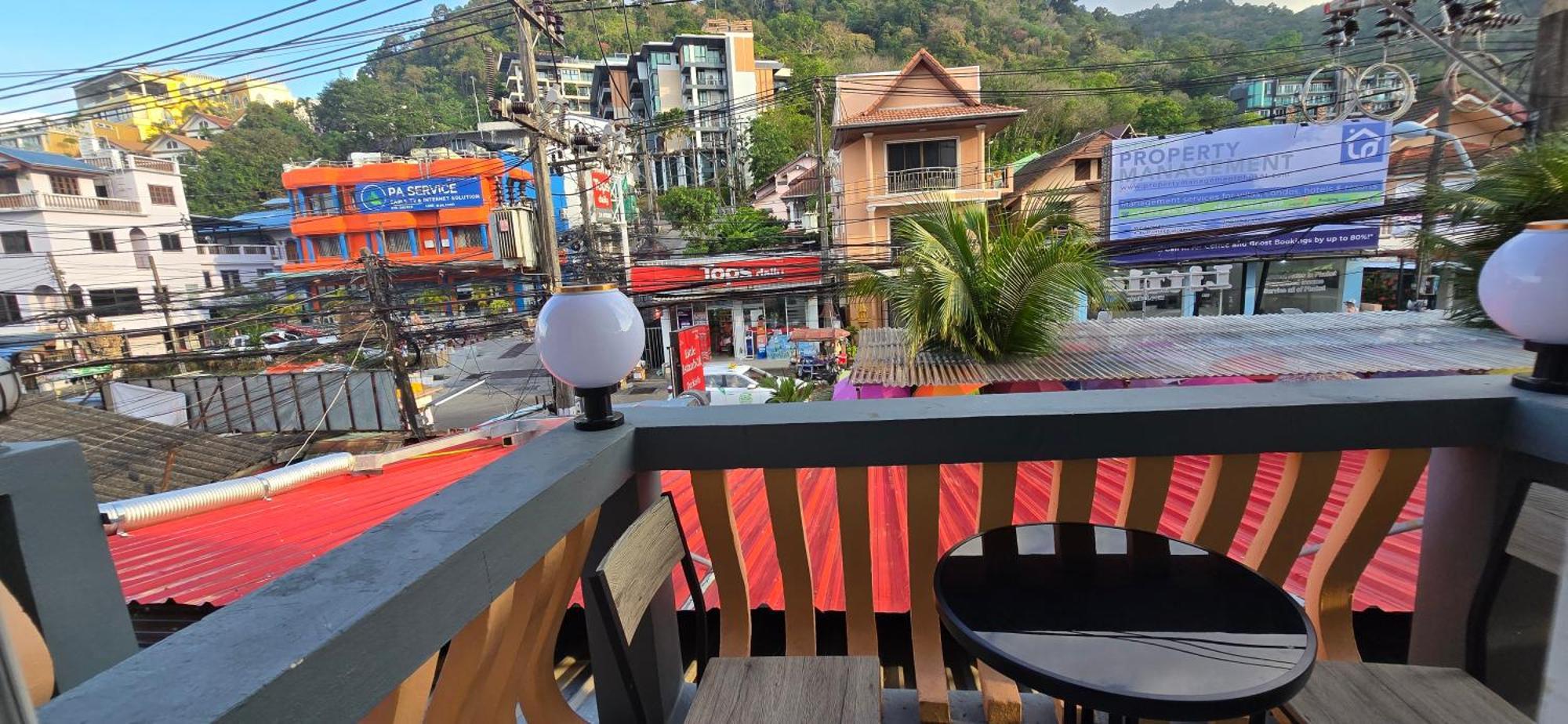Taxim Residence Boutique Hotel Patong Exterior photo